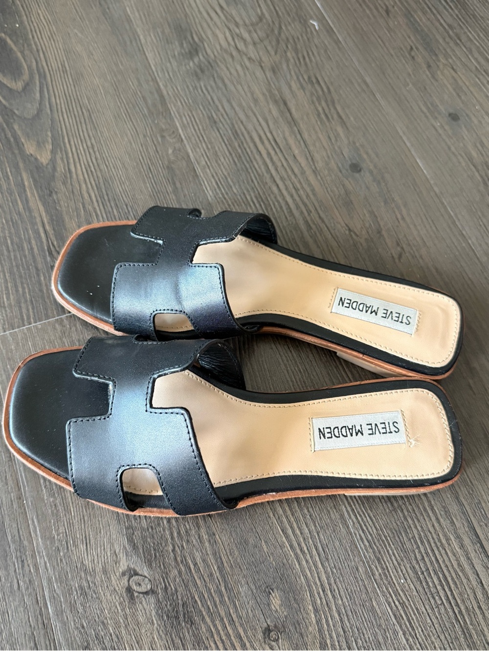 Steve Madden Black Sandals - Picture 3 of 3